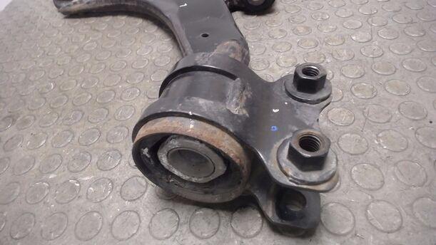 Foto: QUERLENKER VORNE LINKS eines Ford Focus Turnier 1.6 TDCi DPF Sport