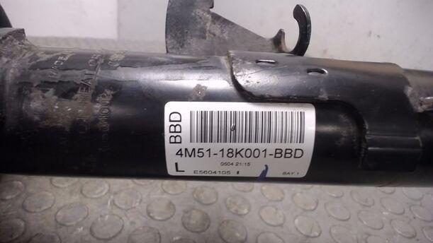 Foto: FEDERBEIN VORNE LINKS eines Ford Focus Turnier 1.6 TDCi DPF Sport