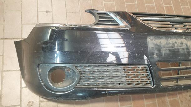 Foto: STOSSFÄNGER/ STOßSTANGE VORN eines Saab 9-5 Kombi 1.9 TiD Sport
