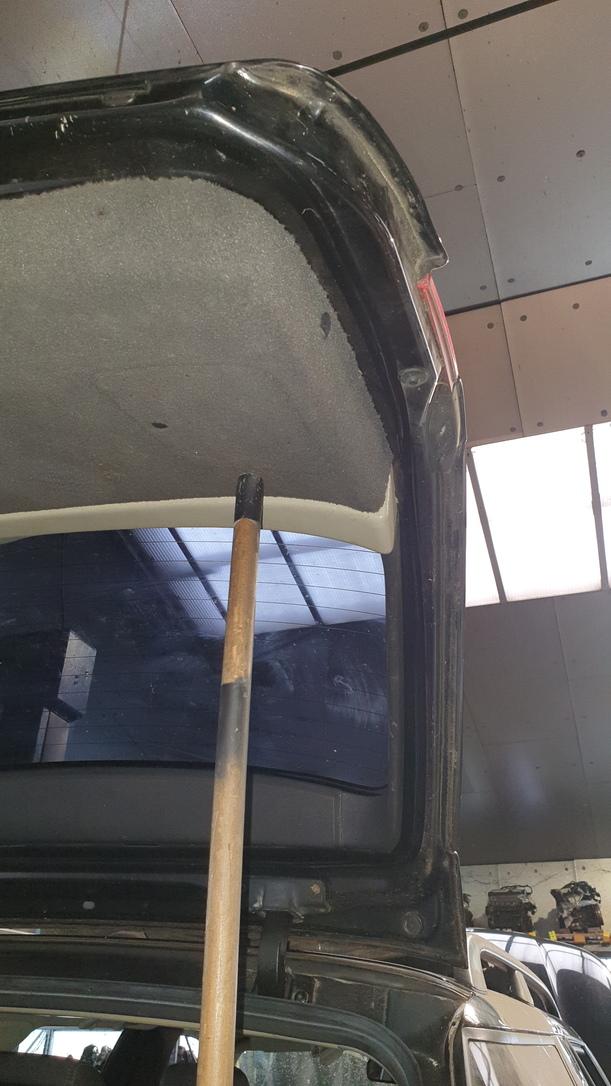 Foto: HECKKLAPPE/ HECKDECKEL ( KOMBI ) eines Saab 9-5 Kombi 1.9 TiD Sport