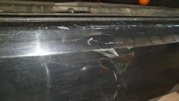 Foto: STOSSFÄNGER/ STOßSTANGE HINTEN ( KOMBI ) eines Saab 9-5 Kombi 1.9 TiD Sport