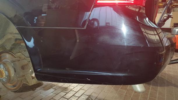 Foto: STOSSFÄNGER/ STOßSTANGE HINTEN ( KOMBI ) eines Saab 9-5 Kombi 1.9 TiD Sport