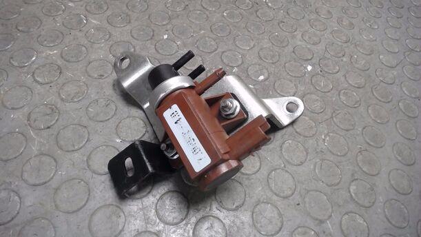 Foto: MAGNETVENTIL eines Ford Focus Turnier 1.6 TDCi DPF Sport