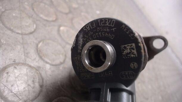 Foto: EINSPRITZVENTIL DIESEL eines Ford Focus Turnier 1.6 TDCi DPF Sport