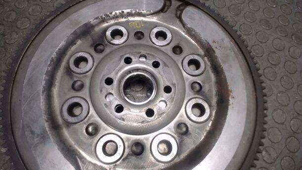Foto: SCHWUNGRAD eines Ford Focus Turnier 1.6 TDCi DPF Sport