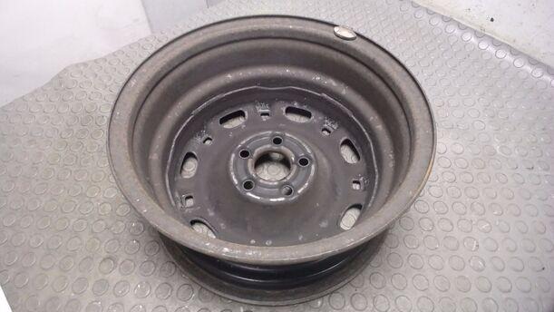 Foto: STAHLFELGE 6X14 ET43 eines VW Polo 1.2 Sport