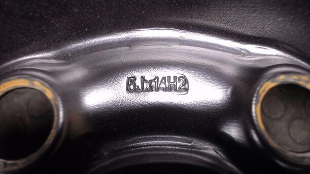 Foto: STAHLFELGE 5X14 ET35 ( UNBENUTZT ) eines VW Polo 1.2 Sport