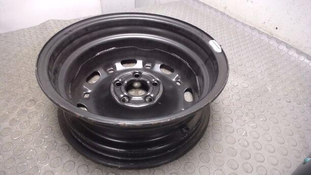 Foto: STAHLFELGE 5X14 ET35 ( UNBENUTZT ) eines VW Polo 1.2 Sport