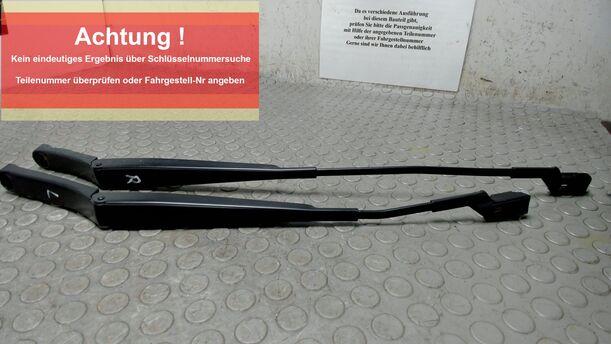 Foto: SCHEIBENWISCHERARME VORNE eines VW Passat Variant 2.0 TDI DPF Sport