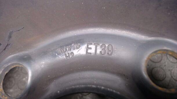 Foto: STAHLFELGE 6X15 ET39 eines Opel Corsa 1.4 16V Sport