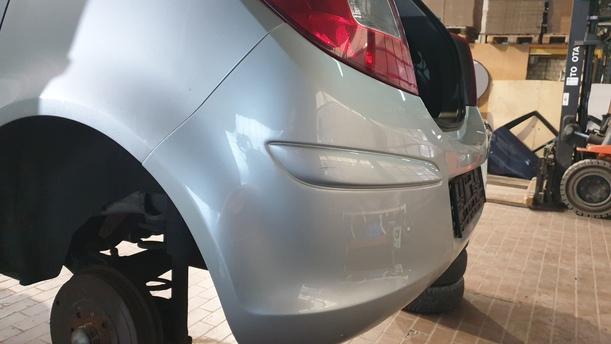 Foto: STOSSFÄNGER / STOßSTANGE HINTEN eines Opel Corsa 1.2 16V Sport