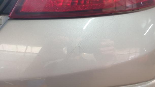 Foto: STOSSFÄNGER / STOßSTANGE HINTEN eines Opel Corsa 1.2 16V Sport