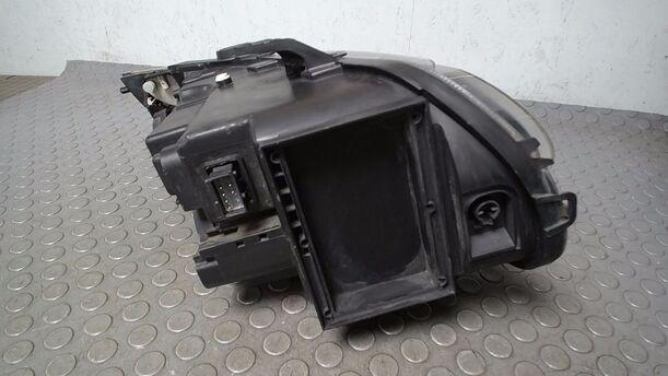 Foto: SCHEINWERFER LINKS eines Saab 9-5 Kombi 1.9 TiD Sport