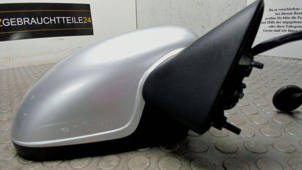 Foto: AUSSENSPIEGEL RECHTS ELEKTRISCH VERSTELLBAR eines Opel Corsa 1.2 16V Sport
