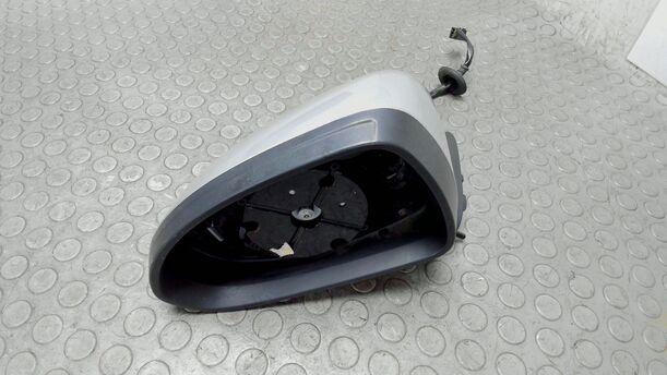 Foto: AUSSENSPIEGEL LINKS ELEKTRISCH VERSTELLBAR eines Opel Corsa 1.2 16V Sport