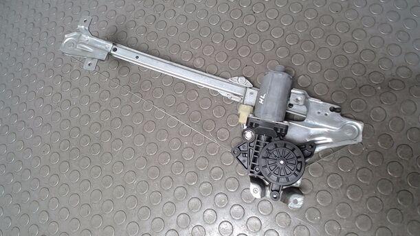Foto: FENSTERHEBER HINTEN LINKS eines Saab 9-5 Kombi 1.9 TiD Sport