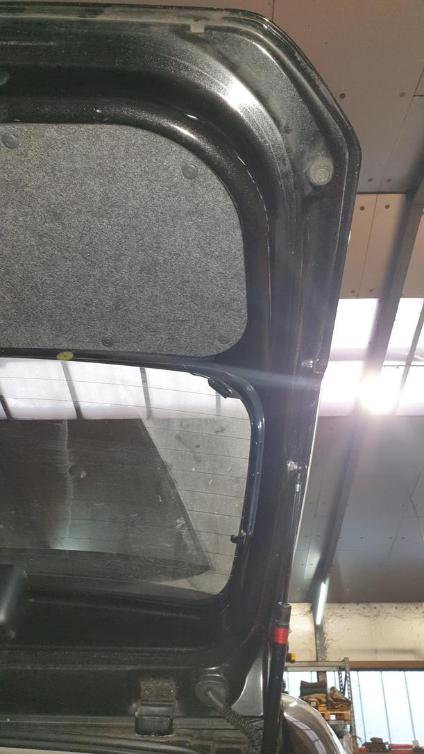 Foto: HECKKLAPPE / HECKDECKEL eines Daihatsu Sirion 1.3 Sport