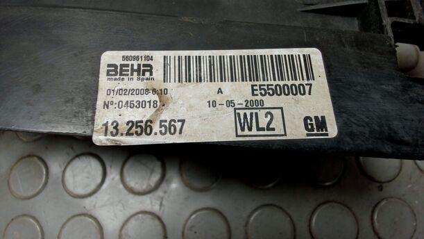 Foto: ELEKTROLÜFTER eines Opel Corsa 1.2 16V Sport