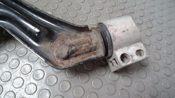 Foto: QUERLENKER VORN LINKS eines Saab 9-5 Kombi 1.9 TiD Sport