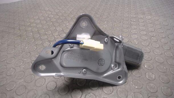 Foto: SCHEIBENWISCHERMOTOR HINTEN eines Daihatsu Sirion 1.3 Sport