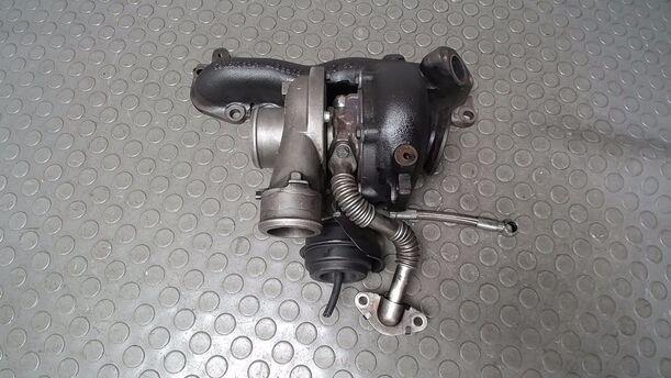 Foto: TURBOLADER eines Saab 9-5 Kombi 1.9 TiD Sport