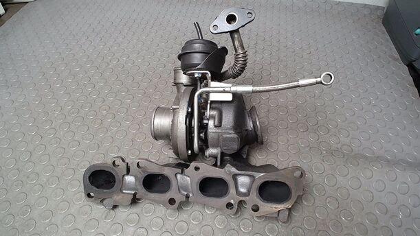 Foto: TURBOLADER eines Saab 9-5 Kombi 1.9 TiD Sport