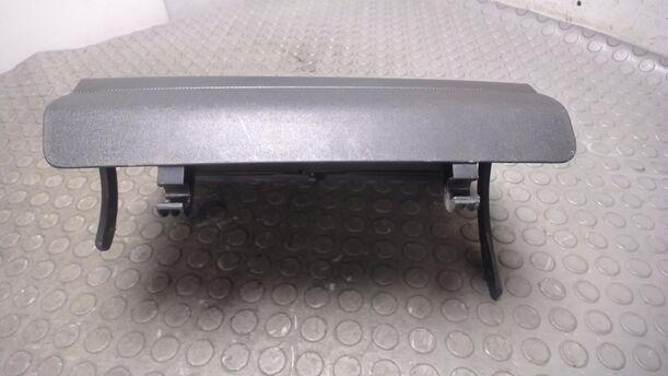 Foto: KLAPPE HANDSCHUHFACH eines Daihatsu Sirion 1.3 Sport
