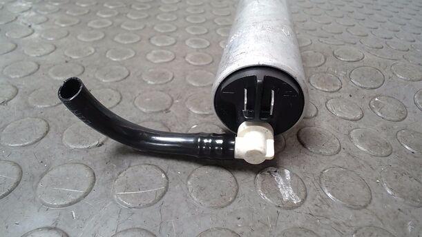 Foto: KRAFTSTOFFPUMPE eines Saab 9-5 Kombi 1.9 TiD Sport