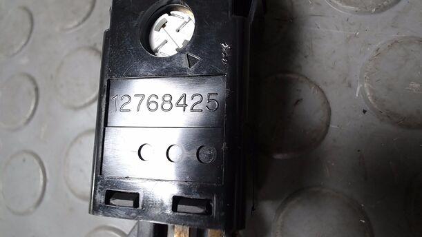 Foto: SCHALTER ESP eines Saab 9-5 Kombi 1.9 TiD Sport