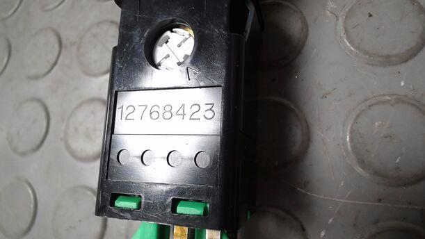 Foto: SCHALTER NEBELSCHEINWERFER eines Saab 9-5 Kombi 1.9 TiD Sport