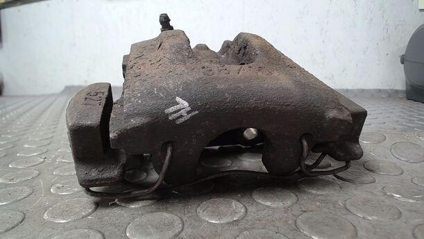 Foto: BREMSSATTEL HINTEN LINKS eines Saab 9-5 Kombi 1.9 TiD Sport
