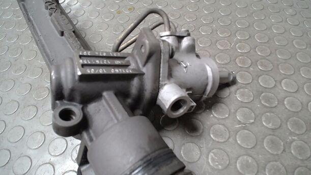 Foto: SERVOLENKUNG/ LENKGETRIEBE ( ZF ) eines Saab 9-5 Kombi 1.9 TiD Sport