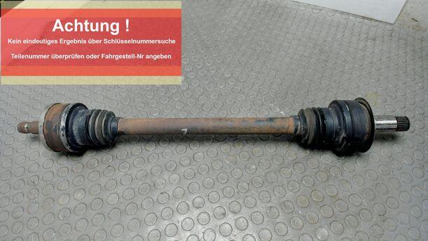Foto: ANTRIEBSWELLE HINTEN LINKS eines Mercedes-Benz C 180 T Kompressor Sport