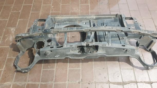 Foto: FRONTBLECH/ SCHLOSSTRÄGER ( OHNE KLIMMAANLAGE ) eines VW Lupo 1.0 Sport
