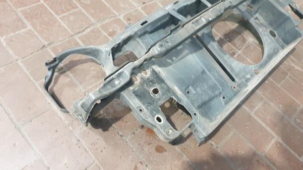 Foto: FRONTBLECH/ SCHLOSSTRÄGER ( OHNE KLIMMAANLAGE ) eines VW Lupo 1.0 Sport