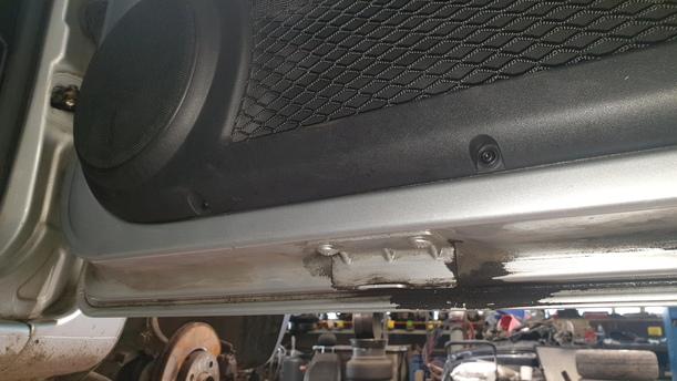 Foto: TÜR RECHTS ( FENSTERHEBER MECHANISCH ) eines VW Lupo 1.0 Sport
