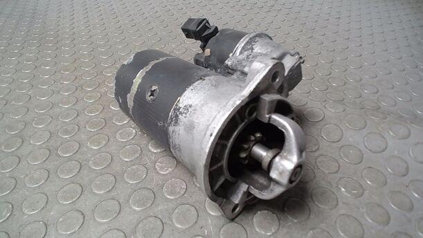 Foto: ANLASSER eines VW Lupo 1.0 Sport