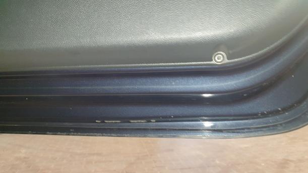 Foto: TÜR VORNE RECHTS ( 2/3 TÜRER ) eines Opel Corsa 1.0 12V Sport