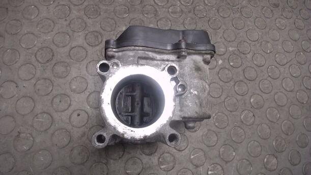 Foto: DROSSELKLAPPENSTUTZEN / DROSSELKLAPPE VDO eines VW Polo 1.4 Sport