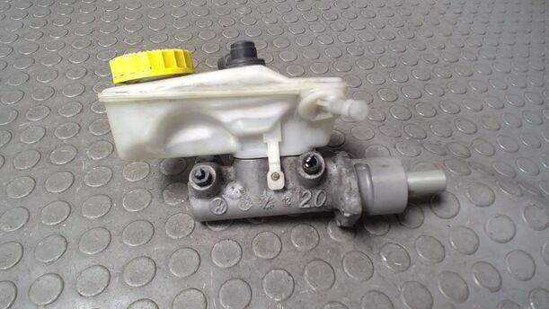 Foto: HAUPTBREMSZYLINDER ( BOSCH ) eines VW Lupo 1.0 Sport