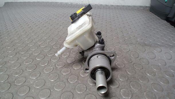 Foto: HAUPTBREMSZYLINDER ( BOSCH ) eines VW Lupo 1.0 Sport