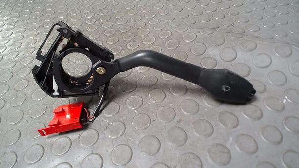Foto: SCHEIBENWISCHERSCHALTER eines VW Lupo 1.0 Sport