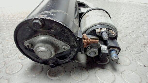 Foto: ANLASSER / STARTER eines Opel Corsa 1.0 12V Sport