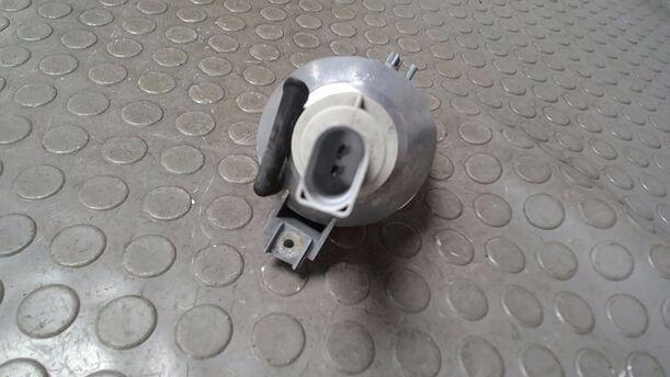 Foto: BLINKER LINKS eines VW Lupo 1.0 Sport
