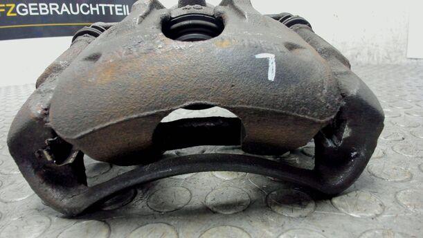 Foto: BREMSSATTEL VORNE LINKS eines Opel Corsa 1.0 12V Sport