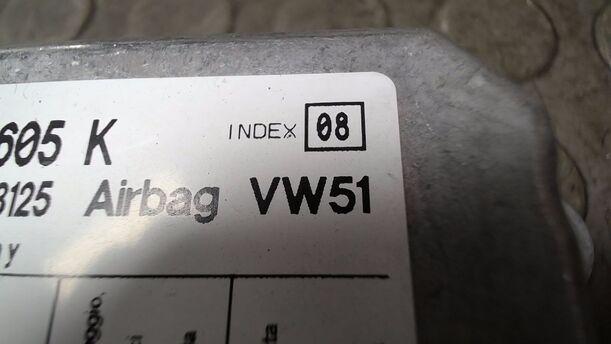 Foto: STEUERGERÄT AIRBAG/ AIRBAGSTEUERGERÄT eines VW Polo 1.4 Sport
