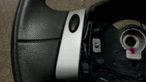 Foto: LENKRAD eines Mini (BMW) Mini One Sport