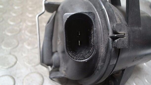 Foto: NEBELSCHEINWERFER RECHTS ( SATURNUNS ) eines VW Polo 1.4 Sport