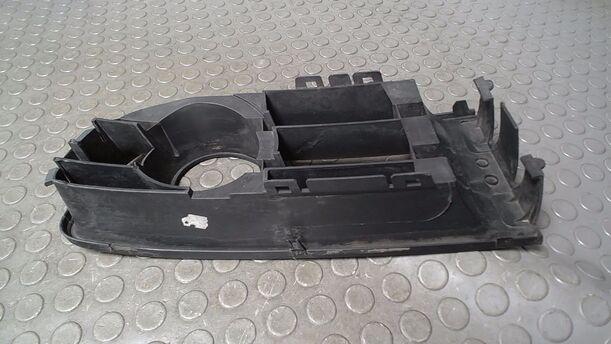 Foto: BLENDE NEBELSCHEINWERFER RECHTS eines VW Polo 1.4 Sport