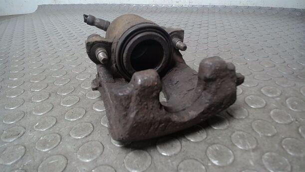 Foto: BREMSSATTEL VORN LINKS ( ATE / FS III ) eines VW Polo 1.4 Sport